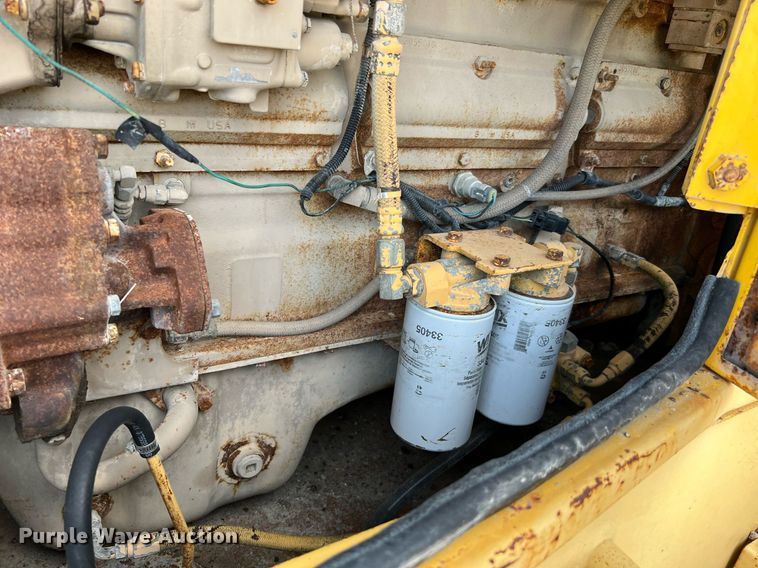 image for item DQ2311 1999 Komatsu WA500-3L  wheel loader