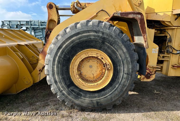 image for item DQ2311 1999 Komatsu WA500-3L  wheel loader