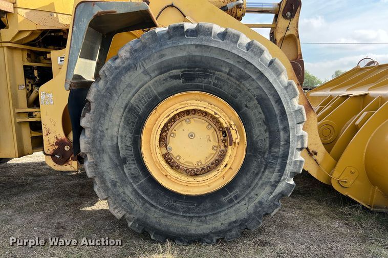 image for item DQ2311 1999 Komatsu WA500-3L  wheel loader