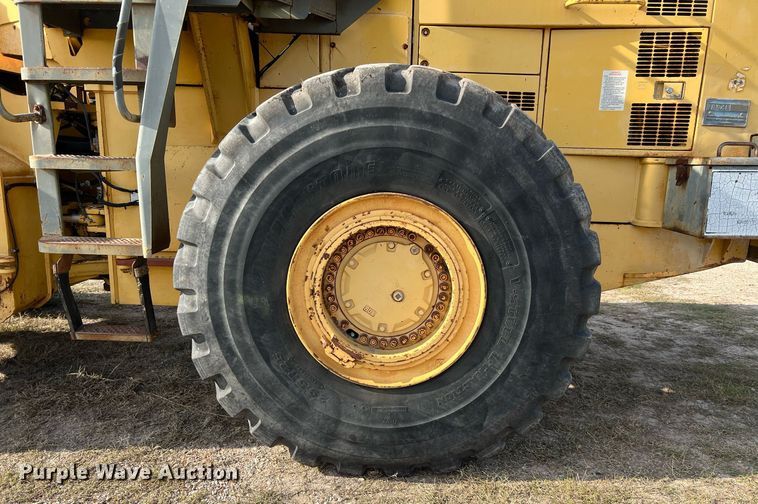 image for item DQ2311 1999 Komatsu WA500-3L  wheel loader