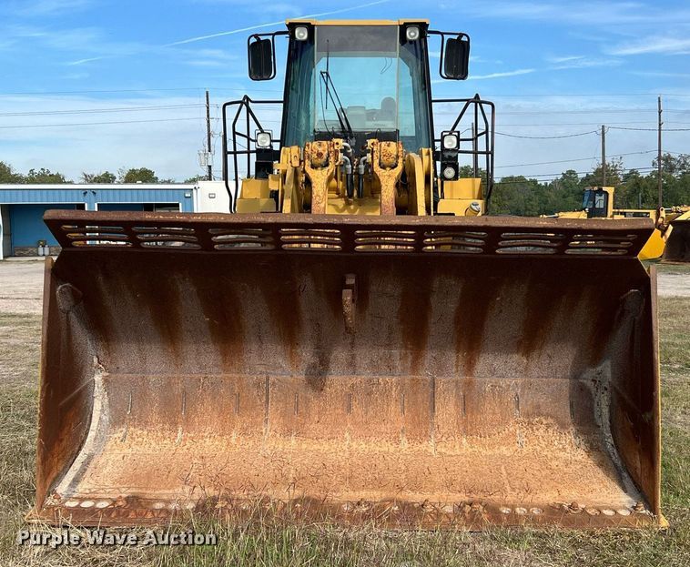 image for item DQ2312 1999 Caterpillar 980G  wheel loader
