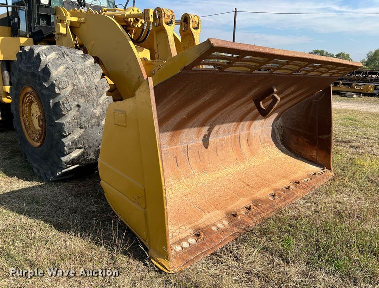 image for item DQ2312 1999 Caterpillar 980G  wheel loader