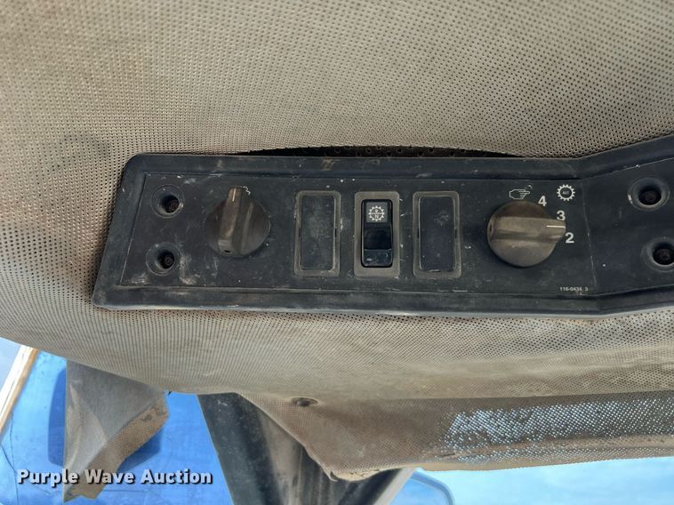 image for item DQ2312 1999 Caterpillar 980G  wheel loader