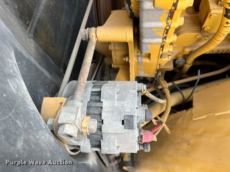 image for item DQ2312 1999 Caterpillar 980G  wheel loader