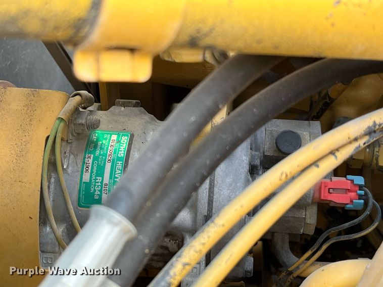 image for item DQ2312 1999 Caterpillar 980G  wheel loader