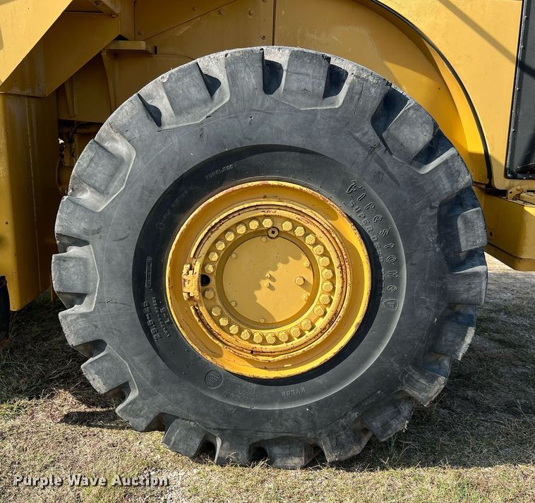 image for item DQ2312 1999 Caterpillar 980G  wheel loader