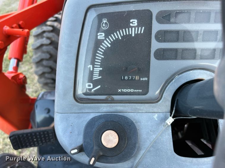 image for item DQ2313 Kubota B21  tractor