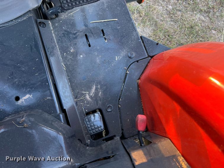 image for item DQ2313 Kubota B21  tractor