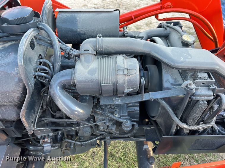 image for item DQ2313 Kubota B21  tractor