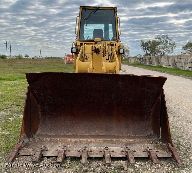 image for item DQ2319 1995 Caterpillar 963B  track loader