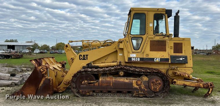 image for item DQ2319 1995 Caterpillar 963B  track loader