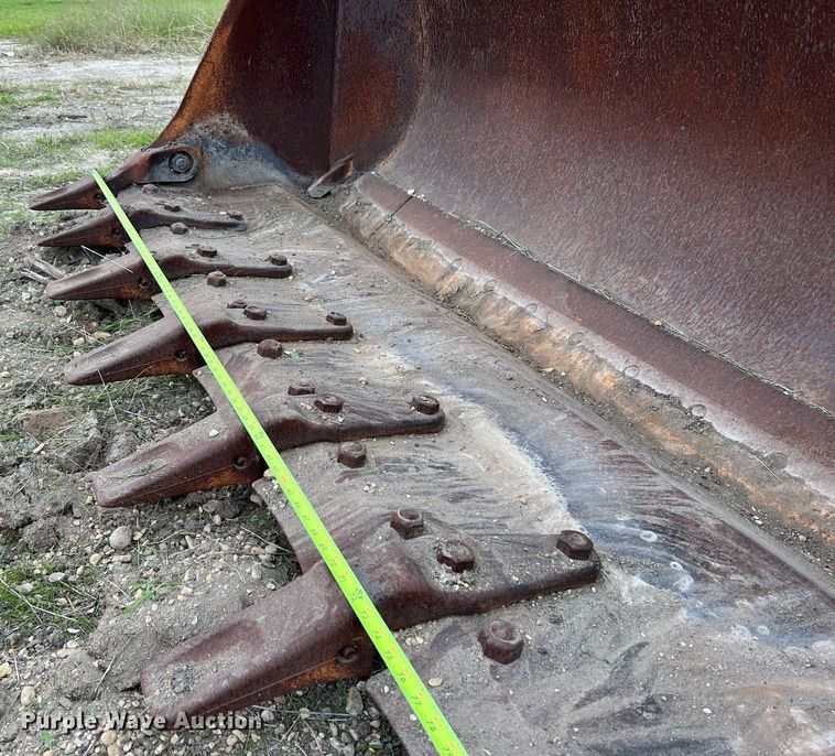 image for item DQ2319 1995 Caterpillar 963B  track loader