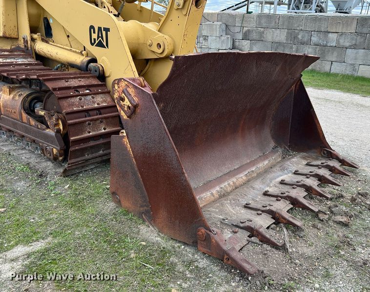 image for item DQ2319 1995 Caterpillar 963B  track loader