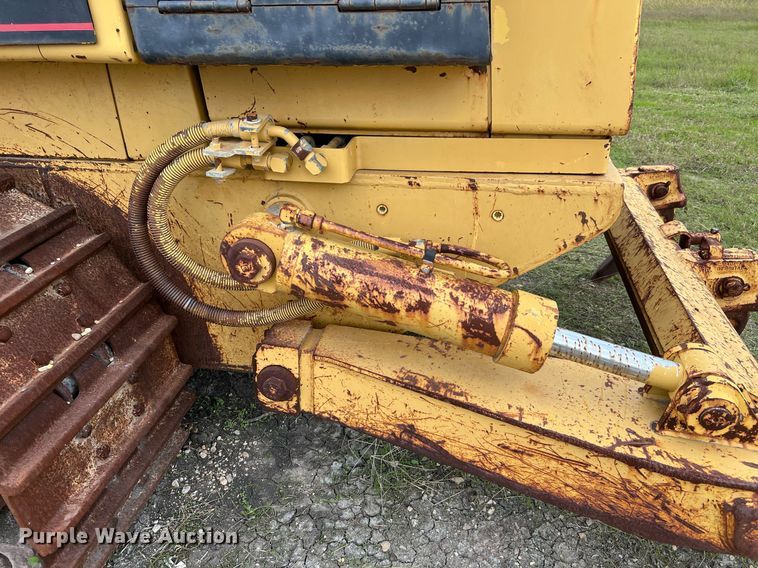 image for item DQ2319 1995 Caterpillar 963B  track loader