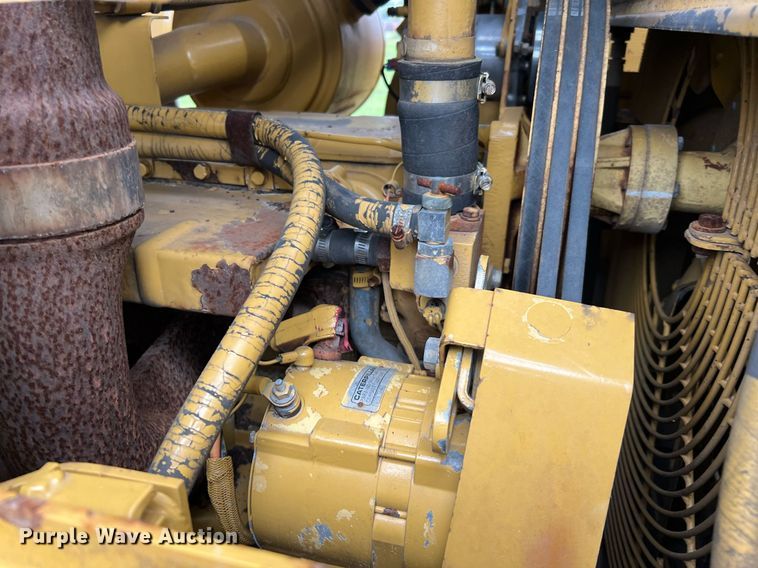 image for item DQ2319 1995 Caterpillar 963B  track loader