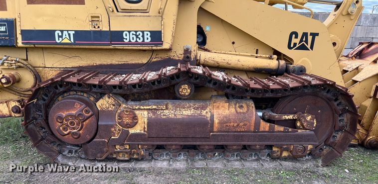 image for item DQ2319 1995 Caterpillar 963B  track loader