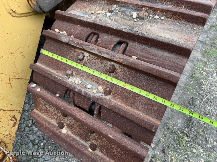 image for item DQ2319 1995 Caterpillar 963B  track loader