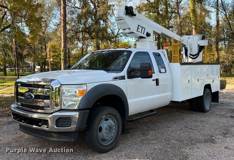 image for item DQ2323 2012 Ford F550 XLT  SuperCab bucket truck