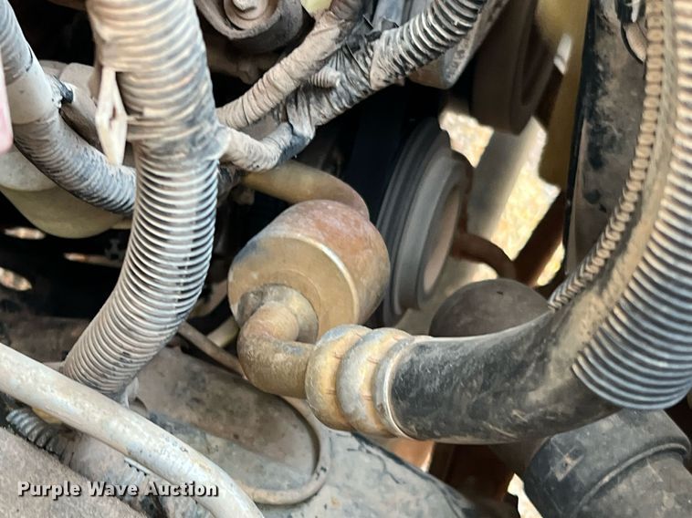 image for item DQ2323 2012 Ford F550 XLT  SuperCab bucket truck