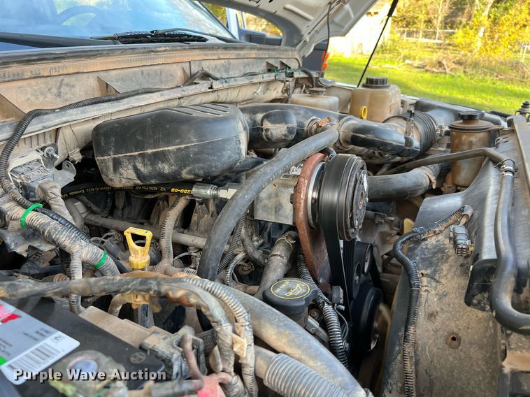 image for item DQ2323 2012 Ford F550 XLT  SuperCab bucket truck