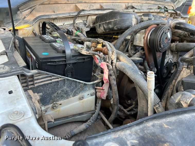 image for item DQ2323 2012 Ford F550 XLT  SuperCab bucket truck