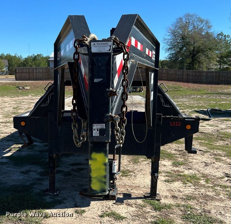 image for item DQ2325 2015 PJ  equipment trailer