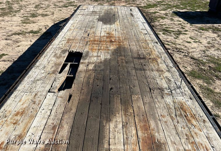 image for item DQ2325 2015 PJ  equipment trailer