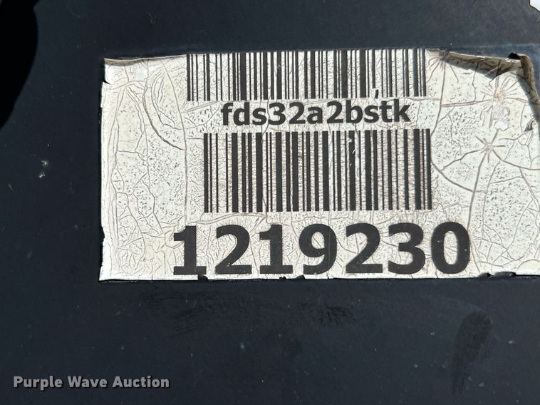 image for item DQ2325 2015 PJ  equipment trailer