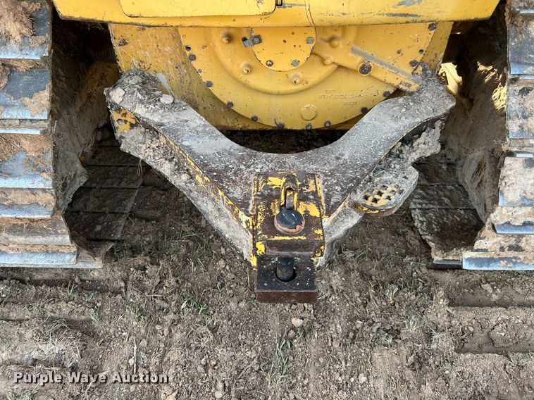 image for item DQ2332 1998 Caterpillar D5M LGP  dozer
