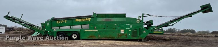 image for item DQ2337 2014 McCloskey 621RE  trommel screen