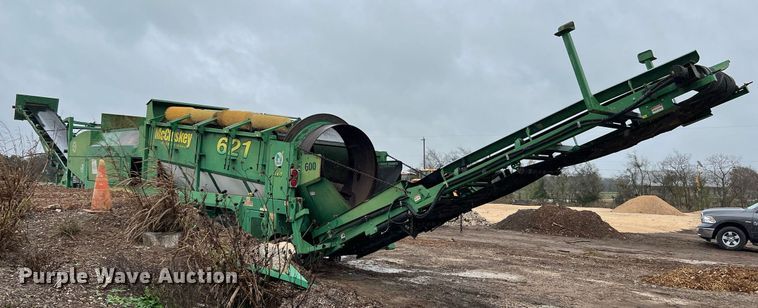 image for item DQ2337 2014 McCloskey 621RE  trommel screen