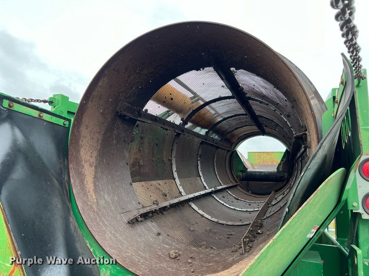 image for item DQ2337 2014 McCloskey 621RE  trommel screen