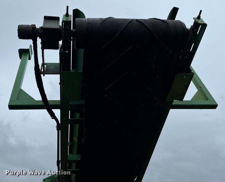 image for item DQ2337 2014 McCloskey 621RE  trommel screen