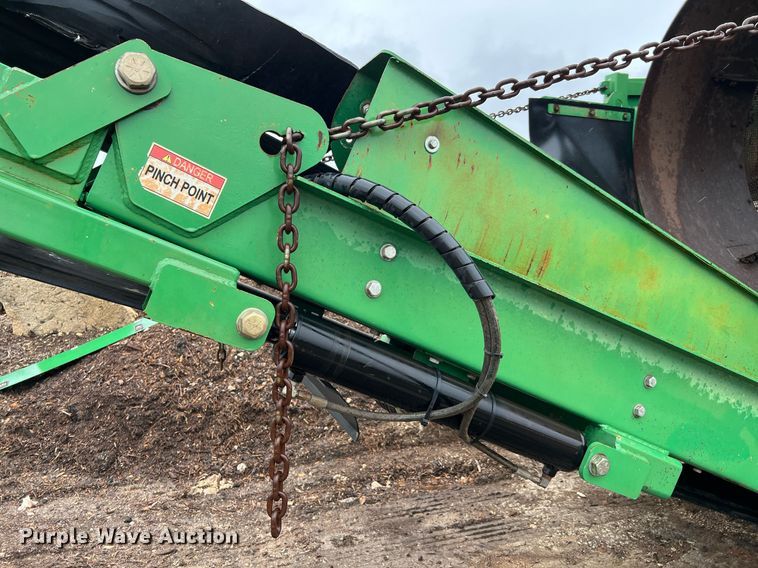 image for item DQ2337 2014 McCloskey 621RE  trommel screen