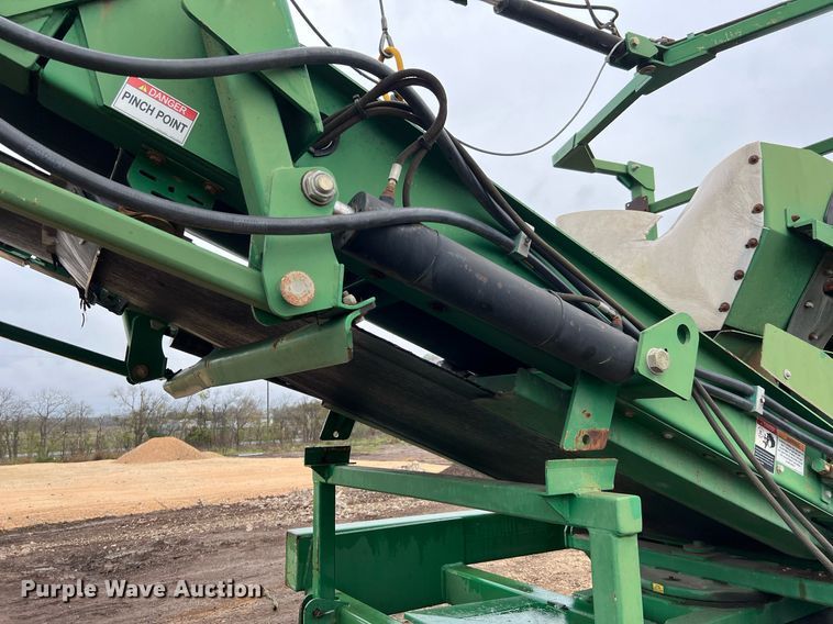 image for item DQ2337 2014 McCloskey 621RE  trommel screen