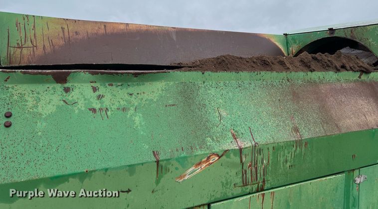 image for item DQ2337 2014 McCloskey 621RE  trommel screen