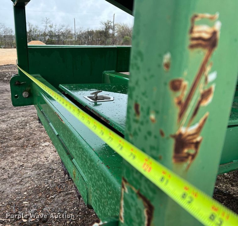 image for item DQ2337 2014 McCloskey 621RE  trommel screen