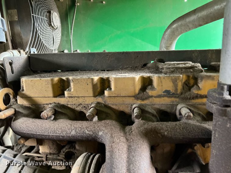 image for item DQ2337 2014 McCloskey 621RE  trommel screen