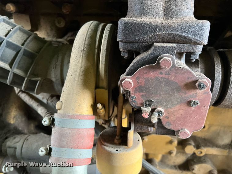 image for item DQ2337 2014 McCloskey 621RE  trommel screen