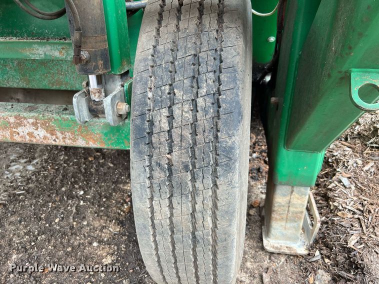 image for item DQ2337 2014 McCloskey 621RE  trommel screen