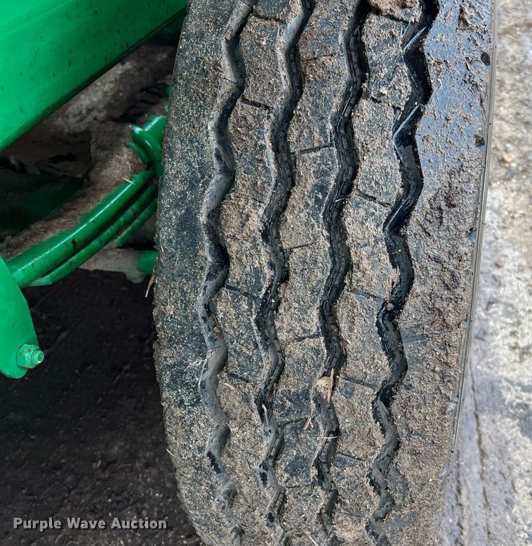 image for item DQ2337 2014 McCloskey 621RE  trommel screen