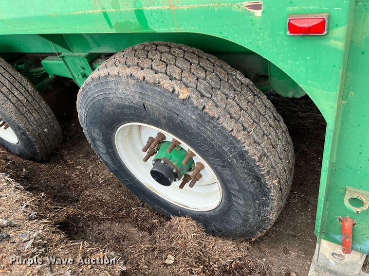 image for item DQ2337 2014 McCloskey 621RE  trommel screen