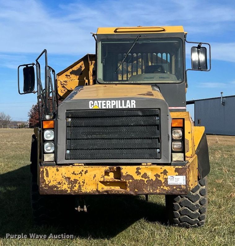 image for item DQ6710 1997 Caterpillar D300E  haul truck