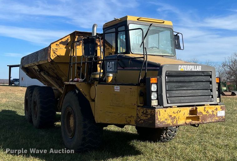 image for item DQ6710 1997 Caterpillar D300E  haul truck