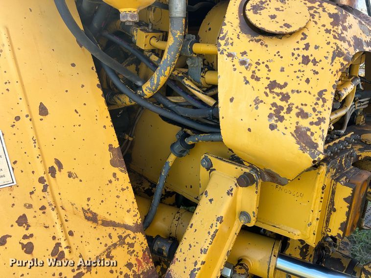 image for item DQ6710 1997 Caterpillar D300E  haul truck