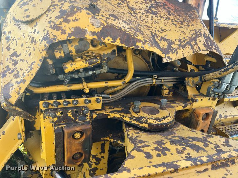 image for item DQ6710 1997 Caterpillar D300E  haul truck