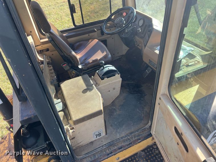 image for item DQ6710 1997 Caterpillar D300E  haul truck