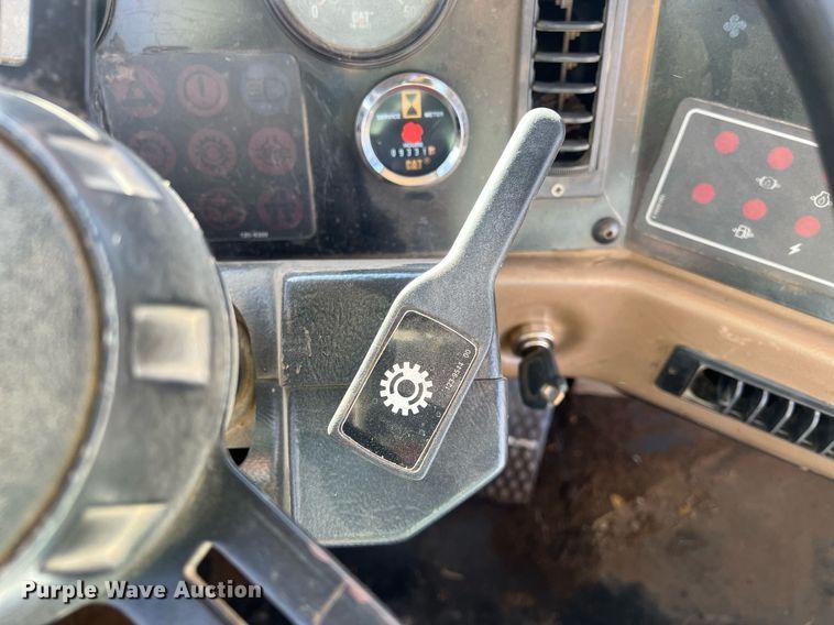 image for item DQ6710 1997 Caterpillar D300E  haul truck