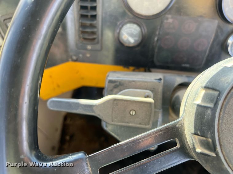 image for item DQ6710 1997 Caterpillar D300E  haul truck