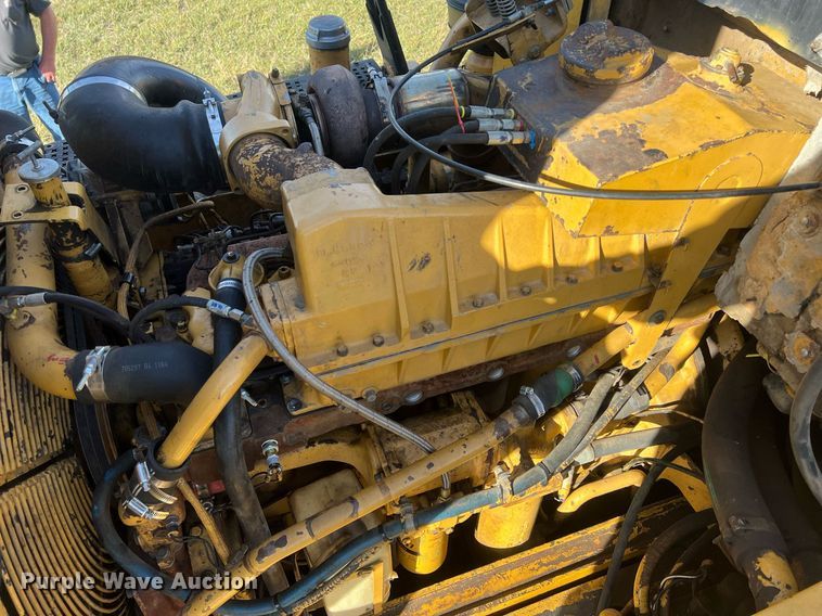 image for item DQ6710 1997 Caterpillar D300E  haul truck